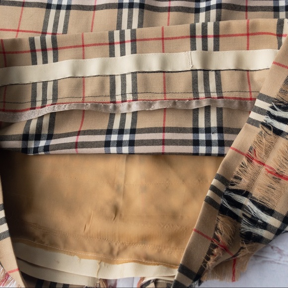 Vintage Plaid Skirt Size Large Fringe Detail at Bottom - Picture 11 of 11